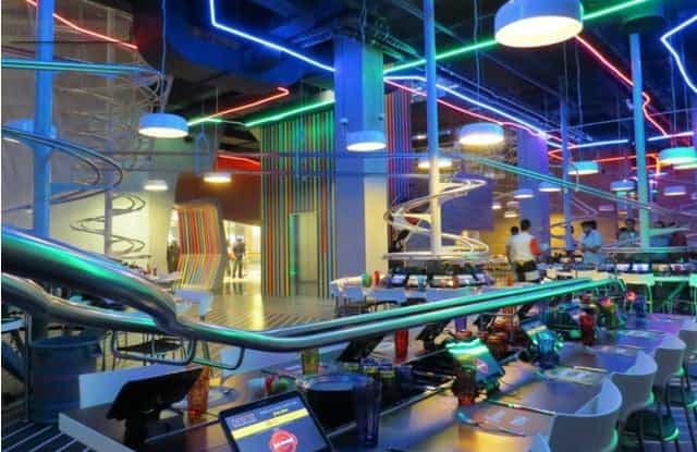 Who Likes Roller Coasters? Abu Dhabi Do! New Restaurant Replaces Waiters With Roller Coasters Who Likes Roller Coasters? Abu Dhabi Do! New Restaurant Replaces Waiters With Roller Coasters