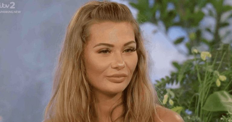 ‘Got a text, not a man’ Love Island’s Shaughna is quickly becoming a fan fav