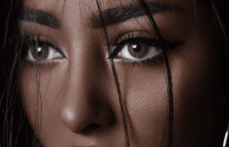 Makeup artist fights back after getting slammed for posing online in blackface