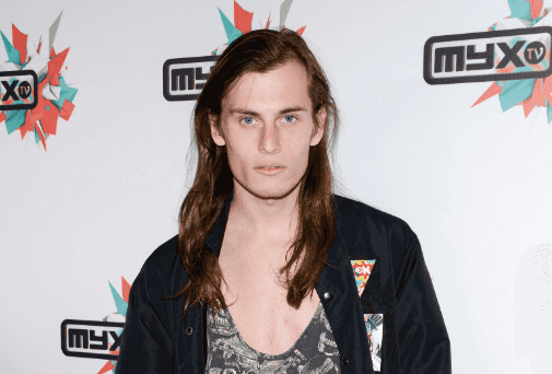 American Horror Story actor Harry Hains has sadly died at the age of 27 American Horror Story actor Harry Hains has sadly died at the age of 27