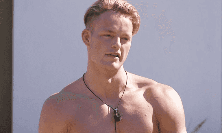 Everyone wants Ollie kicked out of Love Island for this outrageous moment on last night’s episode