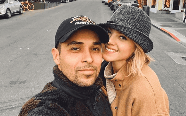 Wilmer Valderrama proposed to his girlfriend Amanda Pacheco and the ring is stunning Wilmer Valderrama proposed to his girlfriend Amanda Pacheco and the ring is stunning