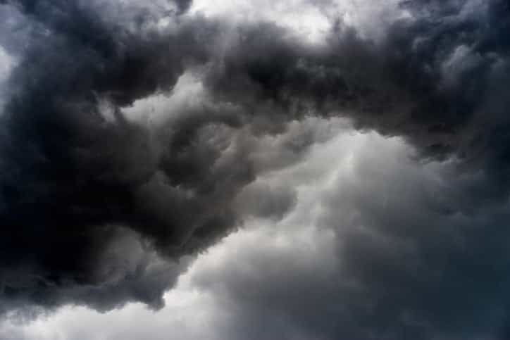 Thunderstorm warning issued for entire country, temperatures set to rise to 28 degrees