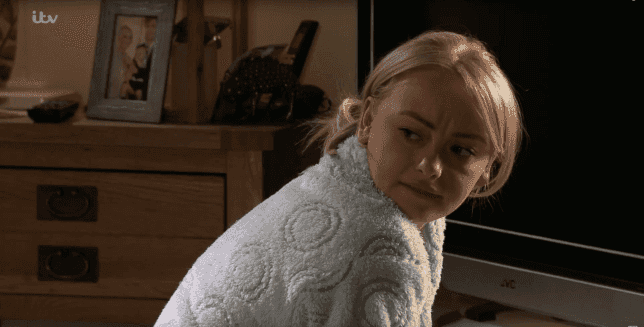 Coronation Street fans stunned as Katie McGlynn made a surprise appearance last night