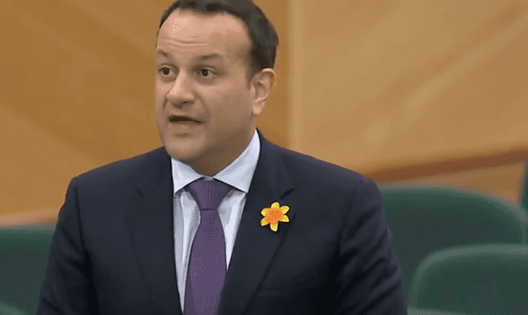 “Very hard” to see cases dropping much below 500 per day, says Varadkar “Very hard” to see cases dropping much below 500 per day, says Varadkar