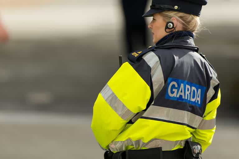 Gardaí receiving “conspiracy theory” calls to Covid breach hotline