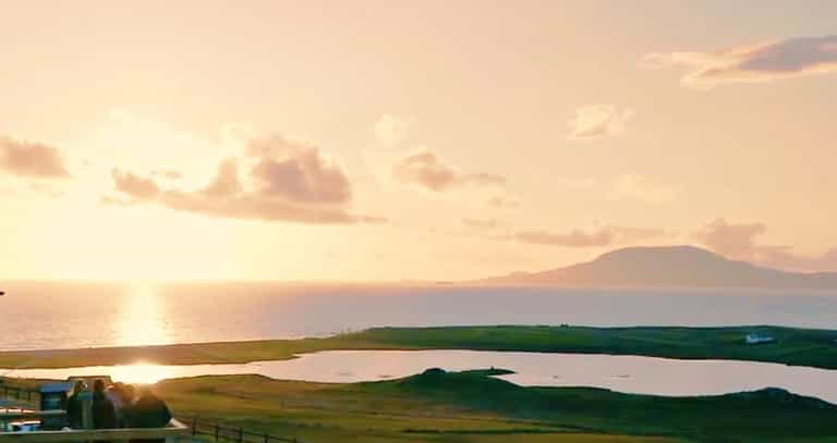 [CLOSED] COMPETITION: Win an epic adventure in this stunning Mayo lodge for you and your housemate
