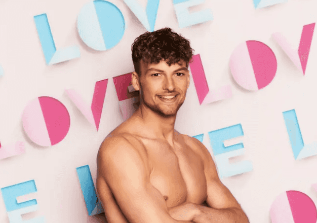Love Island featuring show’s first contestant with a disability Love Island featuring show’s first contestant with a disability