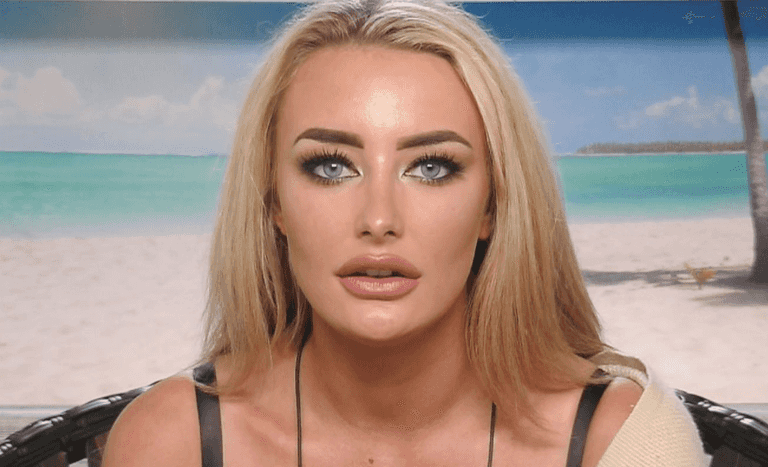 Love Island’s Chloe Crowhurst injured in “serious car accident” Love Island’s Chloe Crowhurst injured in “serious car accident”