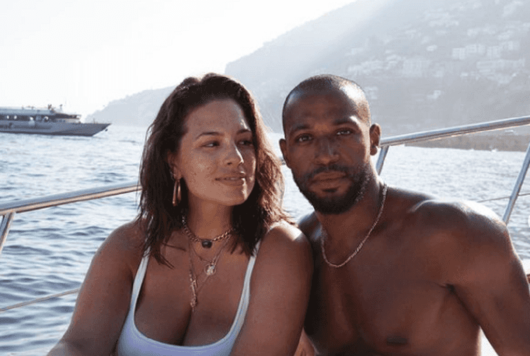 Ashley Graham is expecting her second child