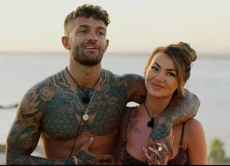 Dale and Abi need to get together right this second Dale and Abi need to get together right this second