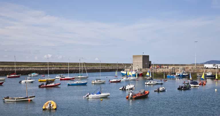 Man dies after emergency services called to incident on yacht in Dublin