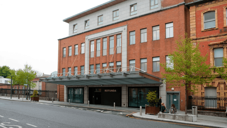 The Rotunda responds to criticism on new season of RTÉ series shot during Covid