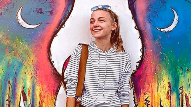 Gabby Petito: Police remove Brian Laundrie’s parents’ from home – declare it a ‘crime scene’ Gabby Petito: Police remove Brian Laundrie’s parents’ from home – declare it a ‘crime scene’