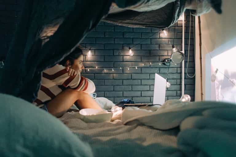You can now get paid to watch Netflix and nap You can now get paid to watch Netflix and nap
