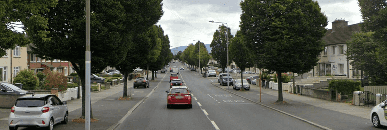 Gardaí launch appeal after teenage girl injured after being hit by van