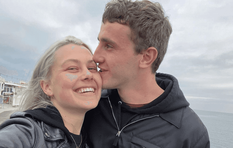 Lads, Paul Mescal and Phoebe Bridgers are just roaming around Dublin and the tweets are gas