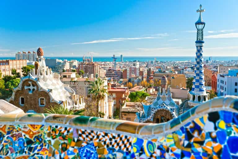 Spain to require masks outdoors as infections jump