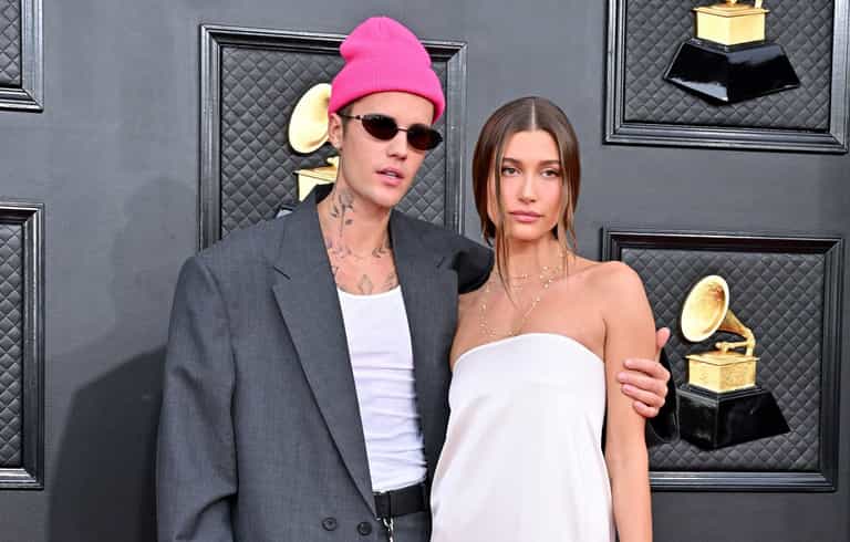 Hailey Bieber: “I’m not pregnant, leave me alone”