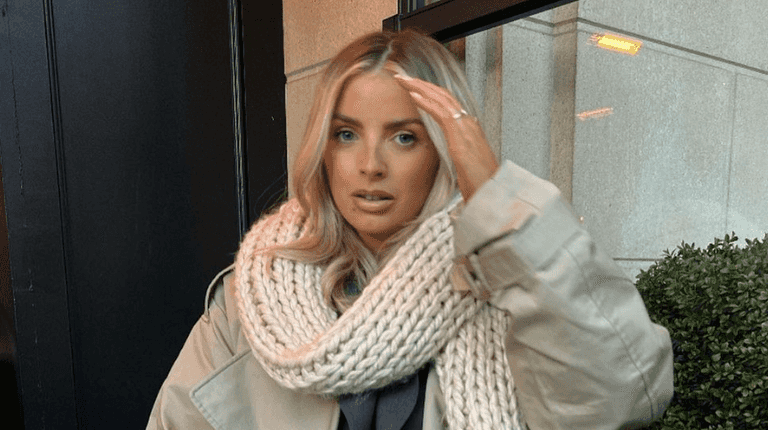 Irish influencer Claudine Kehoe welcomes her first child