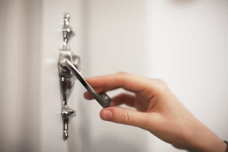 Dubliners warned over door-to-door scammers