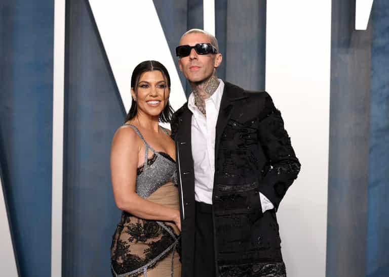 Kourtney Kardashian and Travis Barker have officially gotten married Kourtney Kardashian and Travis Barker have officially gotten married