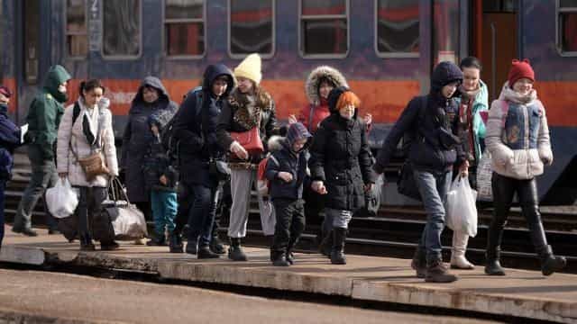 €400 monthly payment for households who take in Ukrainian refugees approved €400 monthly payment for households who take in Ukrainian refugees approved
