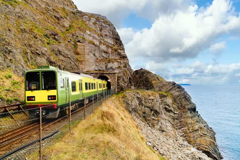 Irish Rail apologises to customers over distressing conditions and disruptions