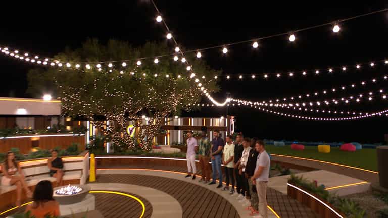 Love Island stars reunite for ITV Christmas special Love Island stars reunite for ITV Christmas special