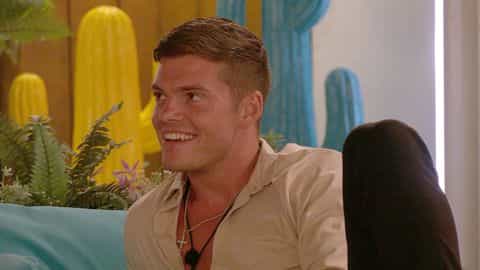 It turns out Lacey and Billy from Love Island used to have a thing It turns out Lacey and Billy from Love Island used to have a thing