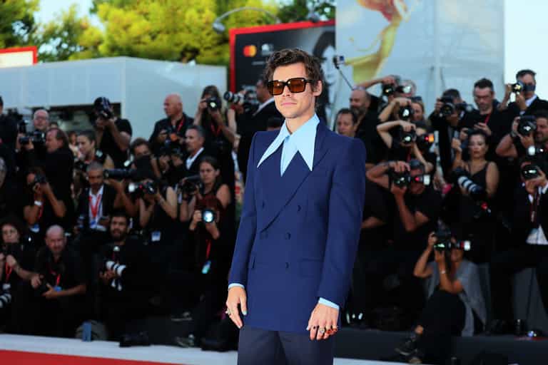 Harry Styles jokes he only went to Venice to spit on Chris Pine as he returns to tour Harry Styles jokes he only went to Venice to spit on Chris Pine as he returns to tour