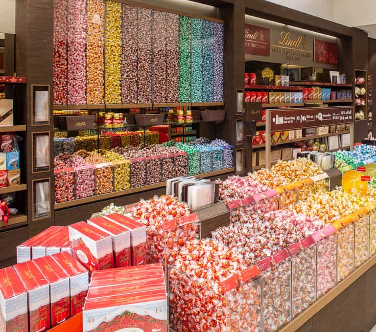Lindt opens first ever Dublin City Centre pop-up shop just in time for Christmas Lindt opens first ever Dublin City Centre pop-up shop just in time for Christmas