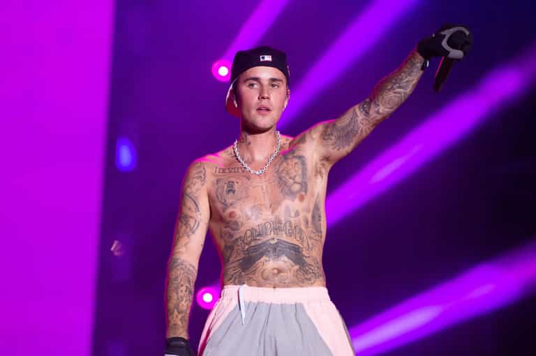 UPDATE: H&M pulls Justin Bieber merchandise following complaints from singer UPDATE: H&M pulls Justin Bieber merchandise following complaints from singer