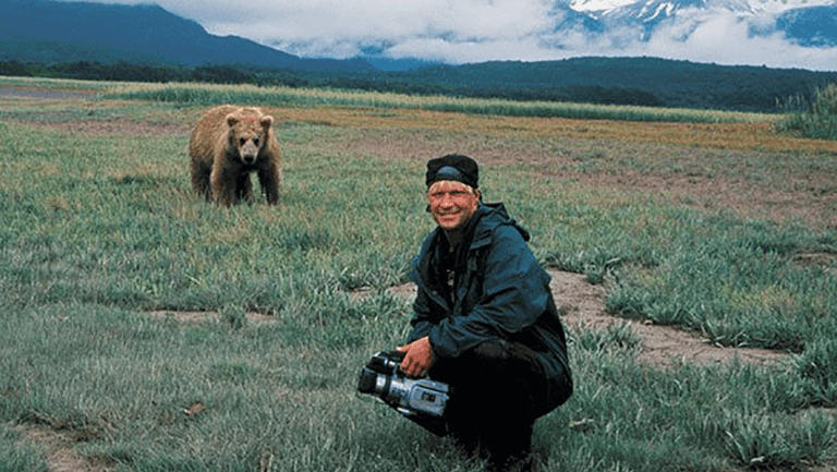 Horrific story of man and girlfriend eaten alive by grizzly bear while filming entire ordeal Horrific story of man and girlfriend eaten alive by grizzly bear while filming entire ordeal