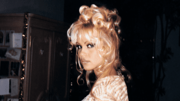 Check out the first look at Netflix’s Pamela Anderson documentary Check out the first look at Netflix’s Pamela Anderson documentary