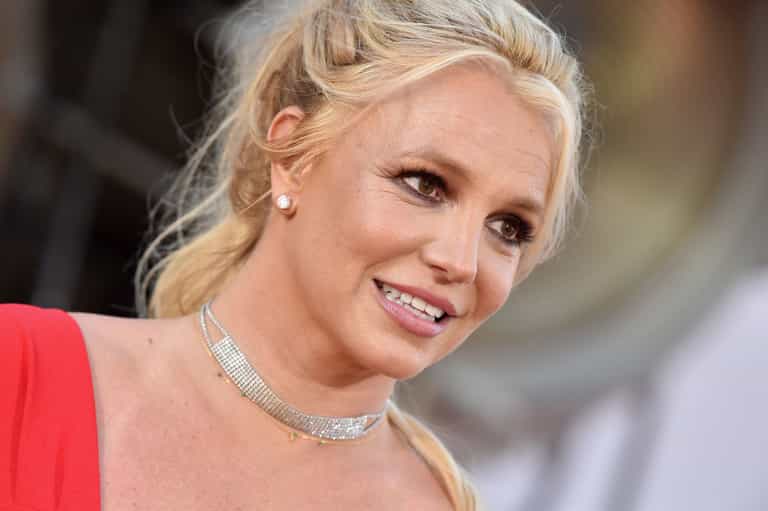Britney Spears worries fans as she warns them not to contact police Britney Spears worries fans as she warns them not to contact police