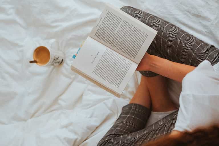 Ireland Reads Day: Public encouraged to squeeze in a read today Ireland Reads Day: Public encouraged to squeeze in a read today
