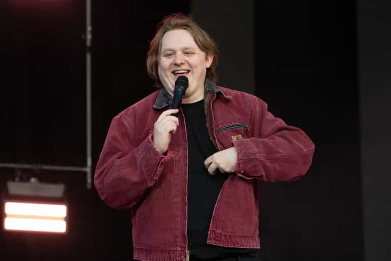 Lewis Capaldi makes generous donation to ISPCC after postponing Dublin concert Lewis Capaldi makes generous donation to ISPCC after postponing Dublin concert