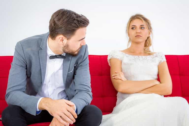 Man slammed for ‘stupid comment’ on his wedding day as new wife gives him cold shoulder Man slammed for ‘stupid comment’ on his wedding day as new wife gives him cold shoulder