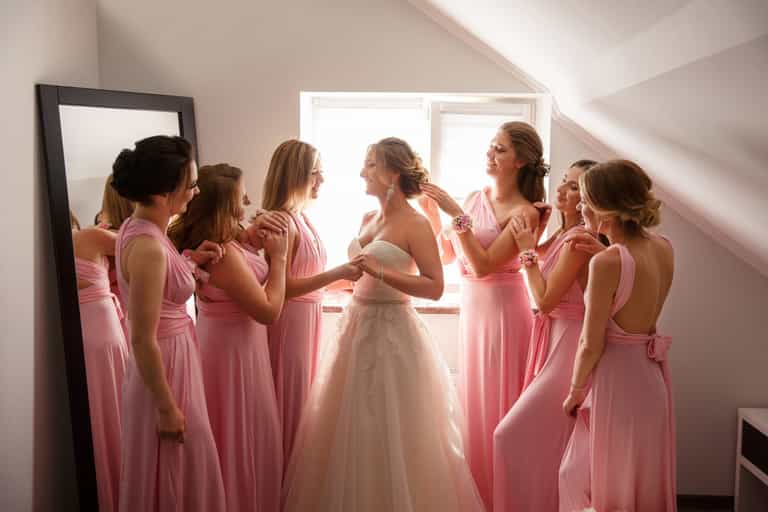 Woman backs out of wedding when hit with €5k charge to be bridesmaid