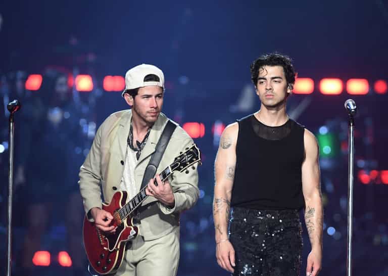 Joe Jonas addresses divorce from Sophie Turner at Jonas Brothers concert