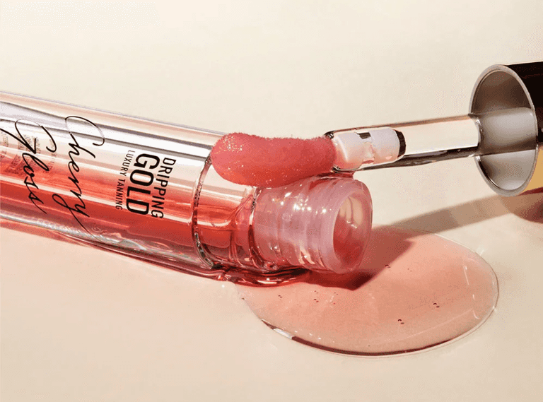 ’10/10′ – the hydrating lip oil we all need in our lives that costs less than €10