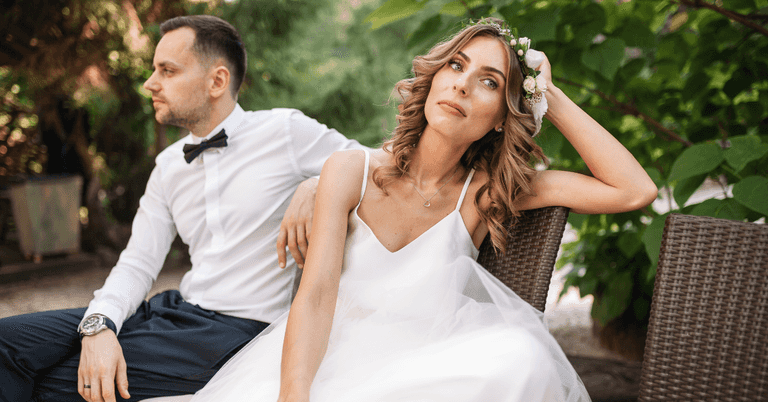 ‘Am I wrong for telling my sister she can’t wear a red dress to my wedding?’ ‘Am I wrong for telling my sister she can’t wear a red dress to my wedding?’