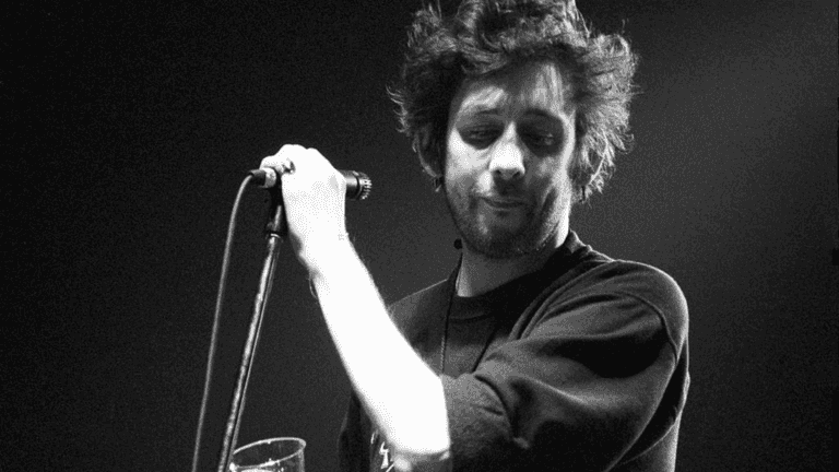 ‘Talented maverick’ -Tributes pour in for Shane MacGowan