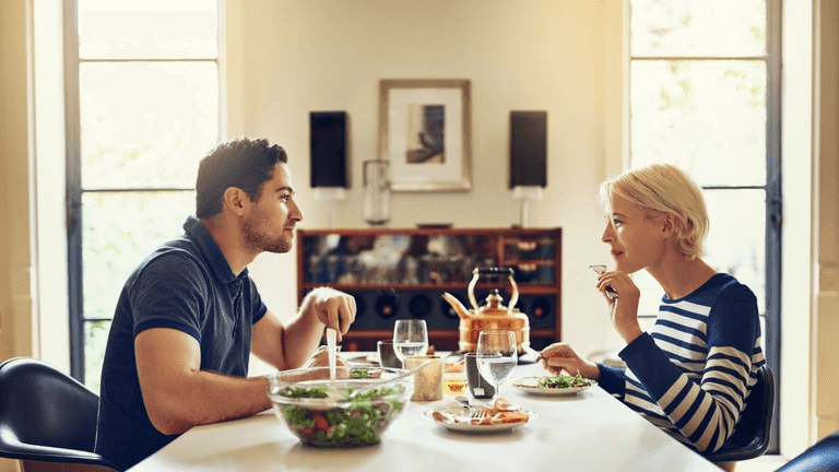 ‘Am I wrong for insulting the food my wife made, despite not knowing she made it?’ ‘Am I wrong for insulting the food my wife made, despite not knowing she made it?’