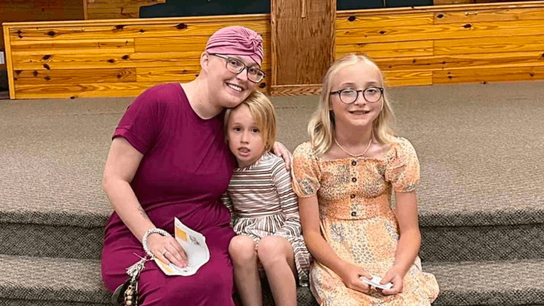 Anna ‘Chickadee’ Cardwell’s loved ones gather at heartbreaking funeral service