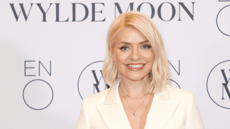 Holly Willoughby loses presenter job after show is cancelled Holly Willoughby loses presenter job after show is cancelled