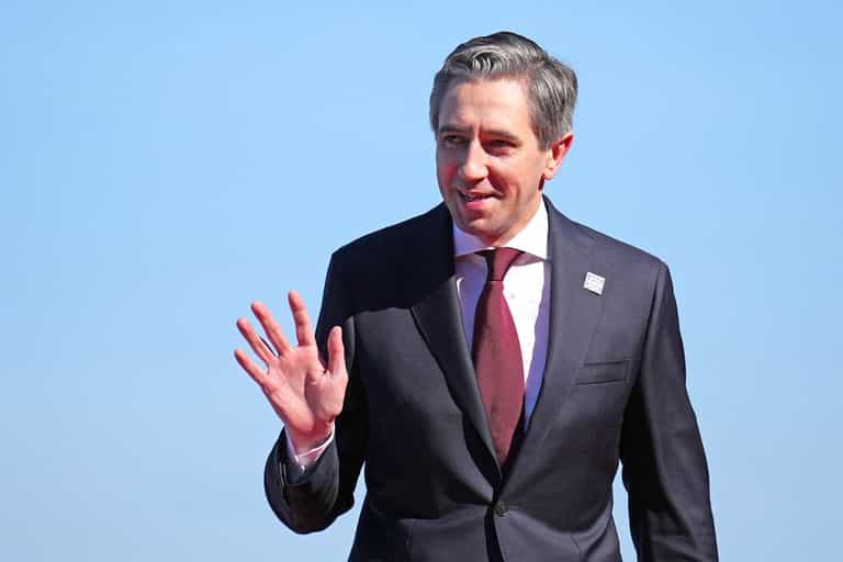 ‘Leave a positive legacy’ – Simon Harris urged to invest more in mental health services ‘Leave a positive legacy’ – Simon Harris urged to invest more in mental health services