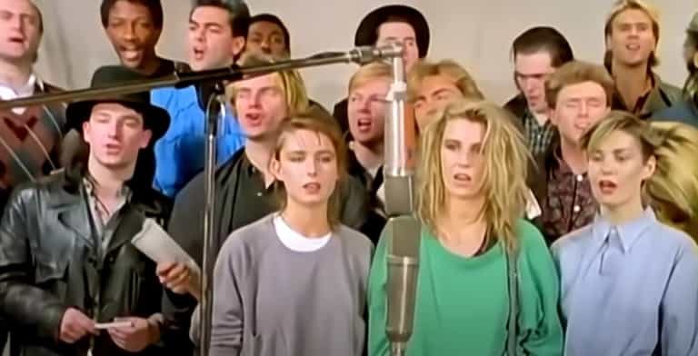 People are shocked ‘Do They Know It’s Christmas’ still gets radio play after listening to lyrics People are shocked ‘Do They Know It’s Christmas’ still gets radio play after listening to lyrics