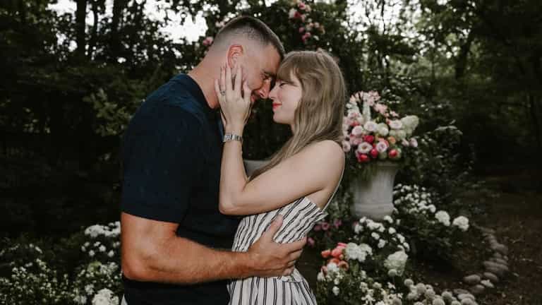 Fashion insiders have reportedly figured out Taylor Swift’s wedding designer and there’s a royal link